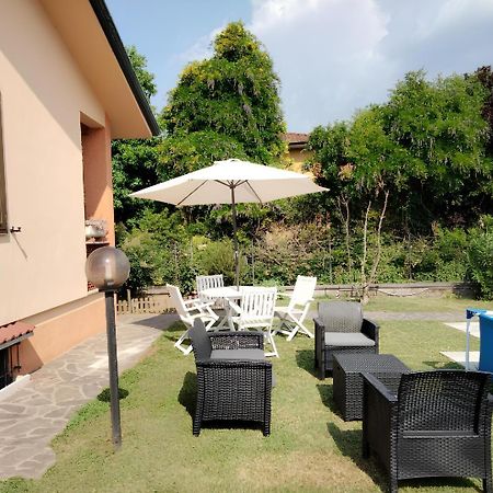 B&B Le Mi' Cocche Capannori Esterno foto
