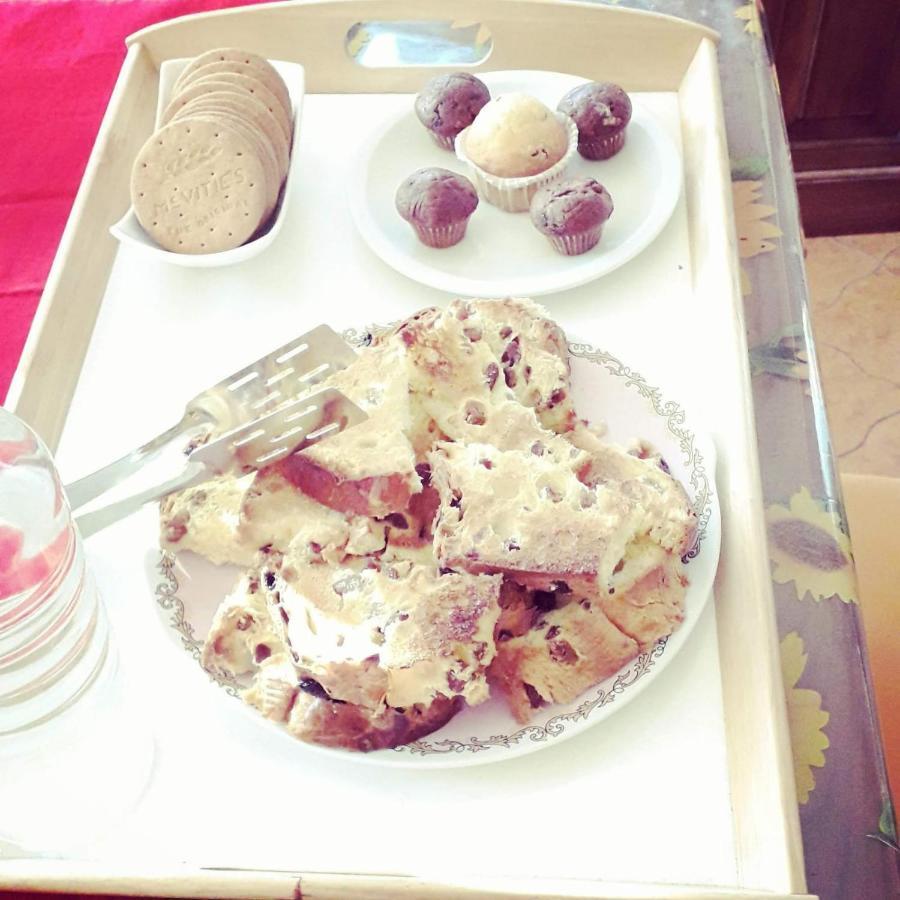 B&B Le Mi' Cocche Capannori Esterno foto