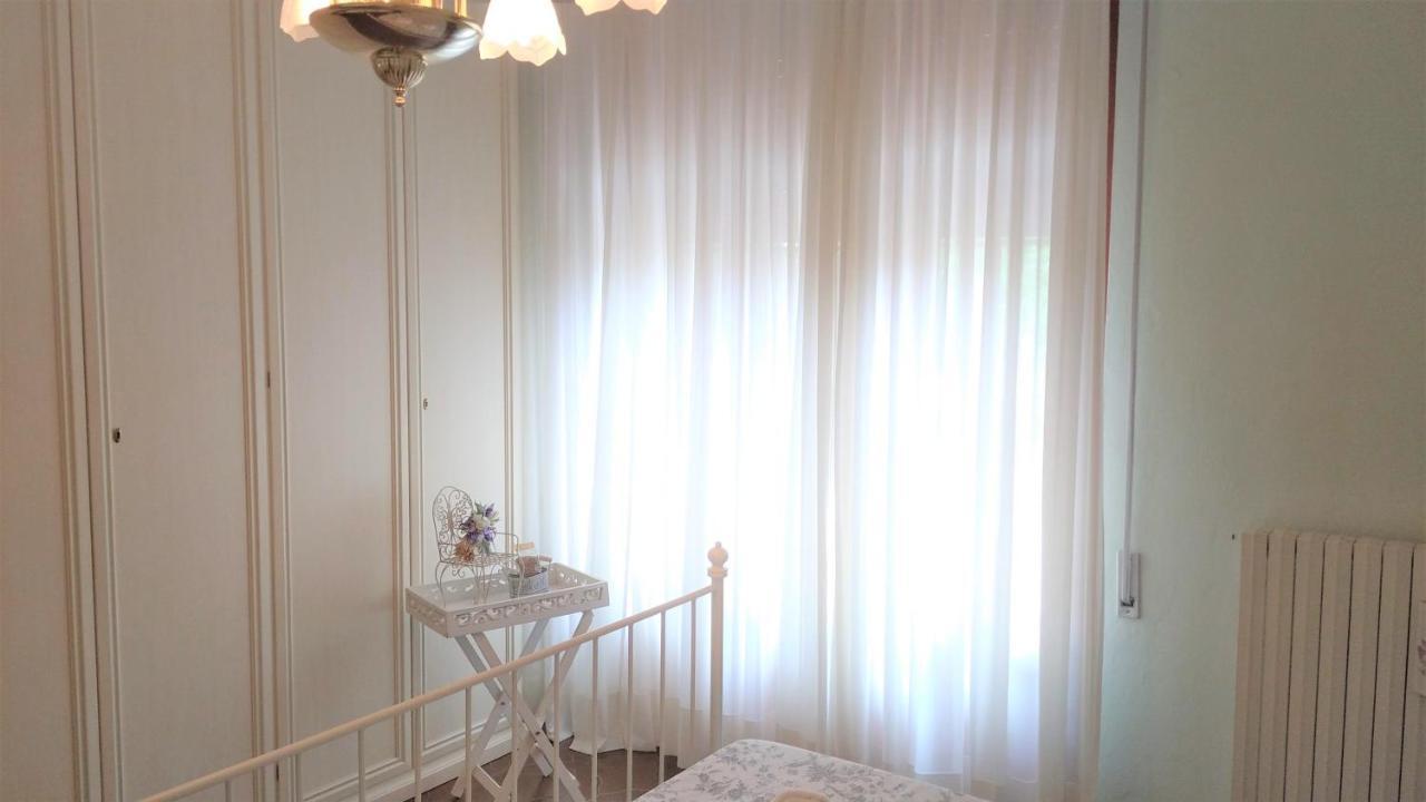 B&B Le Mi' Cocche Capannori Esterno foto