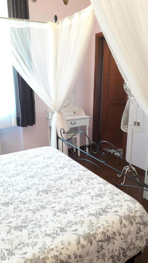 B&B Le Mi' Cocche Capannori Esterno foto